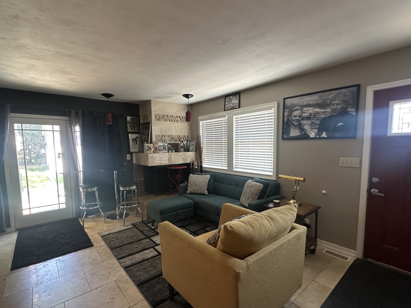 140 W Sunset Avenue, Lombard, IL 60148