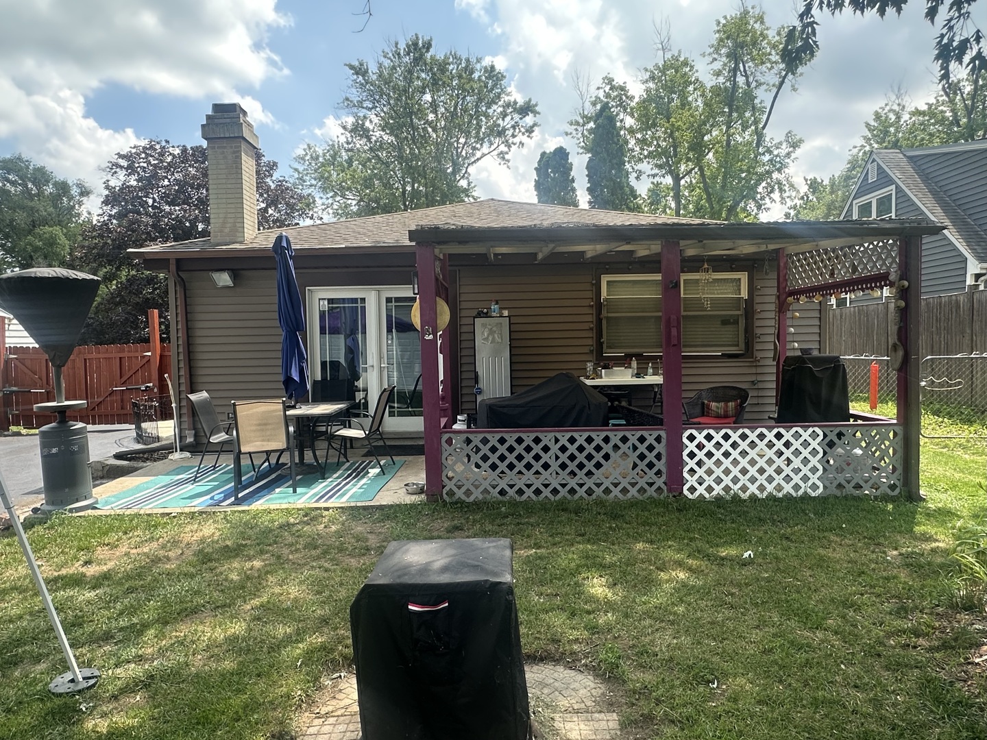 140 W Sunset Avenue, Lombard, IL 60148