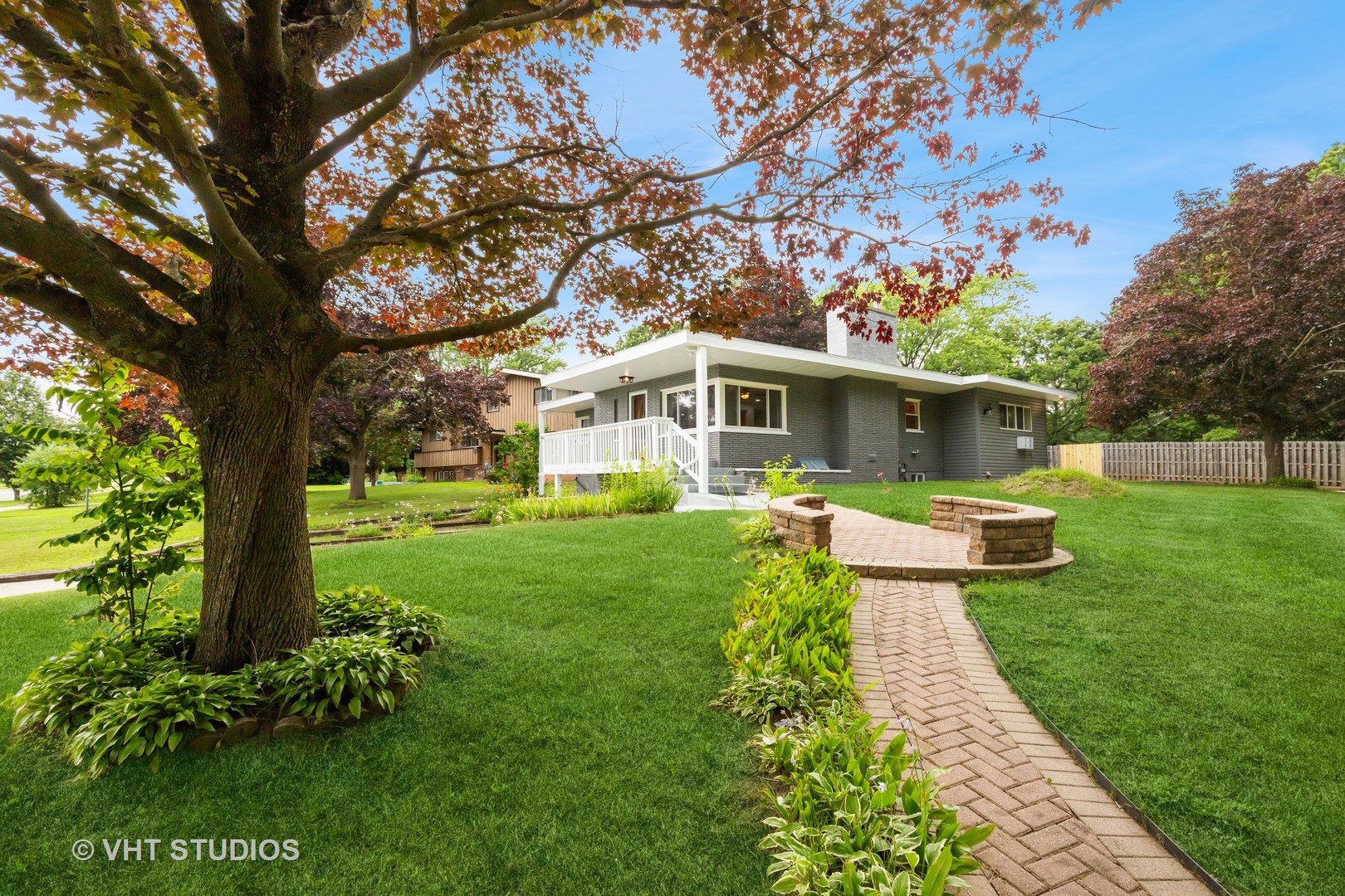 900 Shiloh Boulevard, Zion, IL 60099