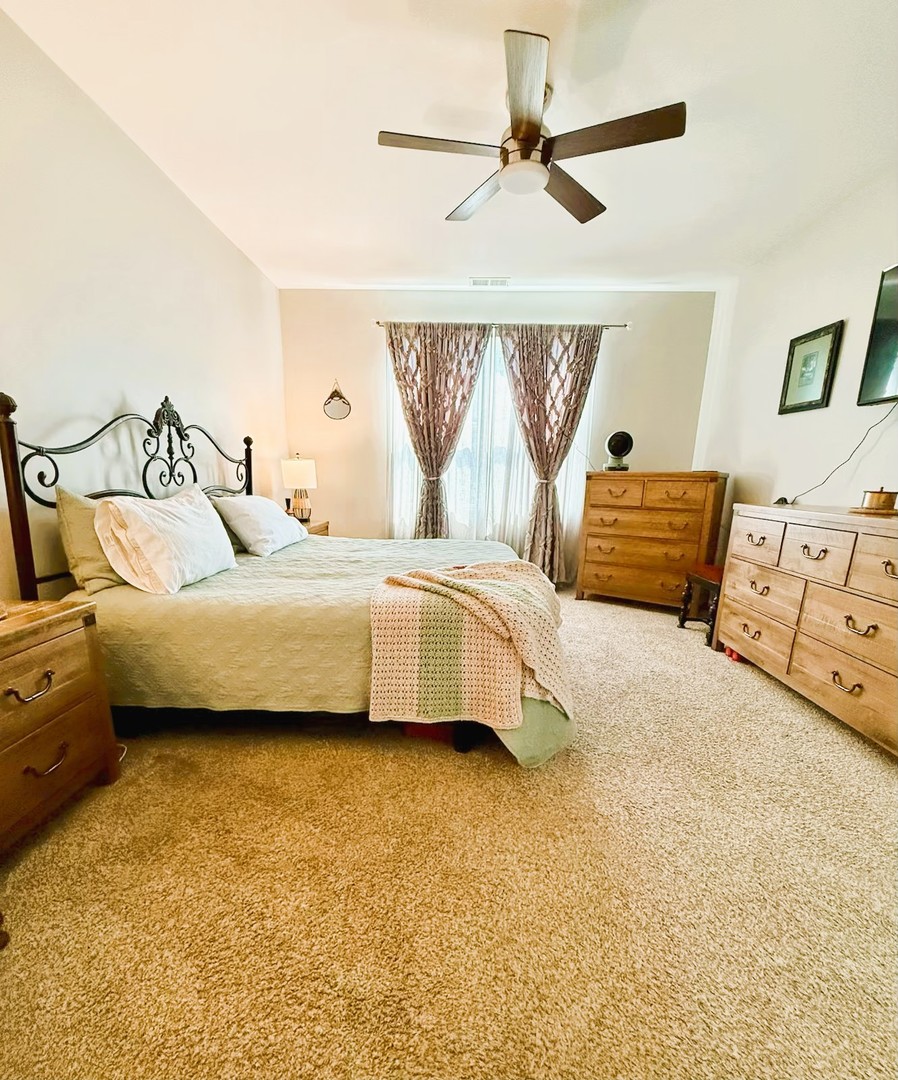 6323 Aspen Lane, Wonder Lake, IL 60097