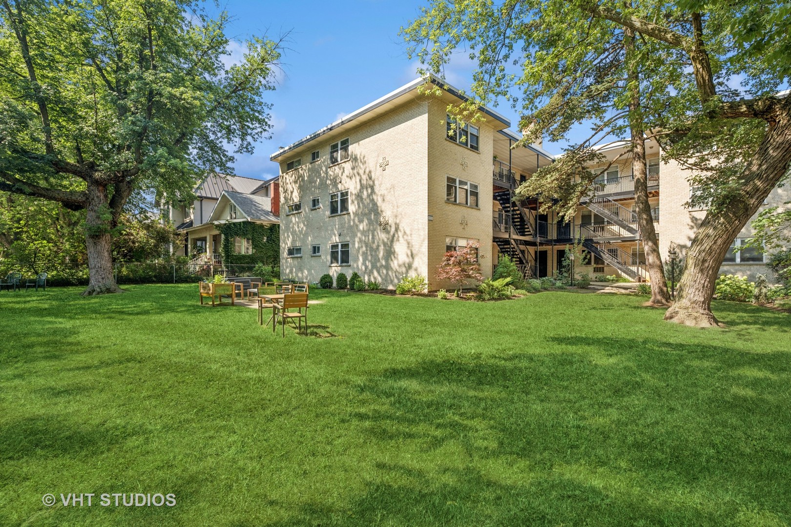 4258 N GREENVIEW Avenue #3B, Chicago, IL 60613