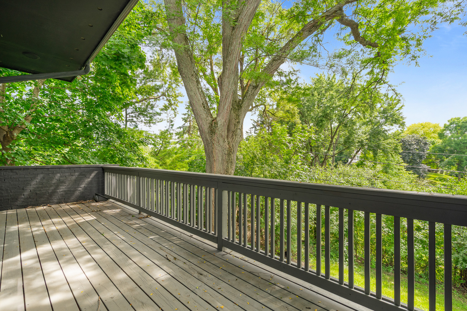 240 Oxford Road, North Barrington, IL 60010