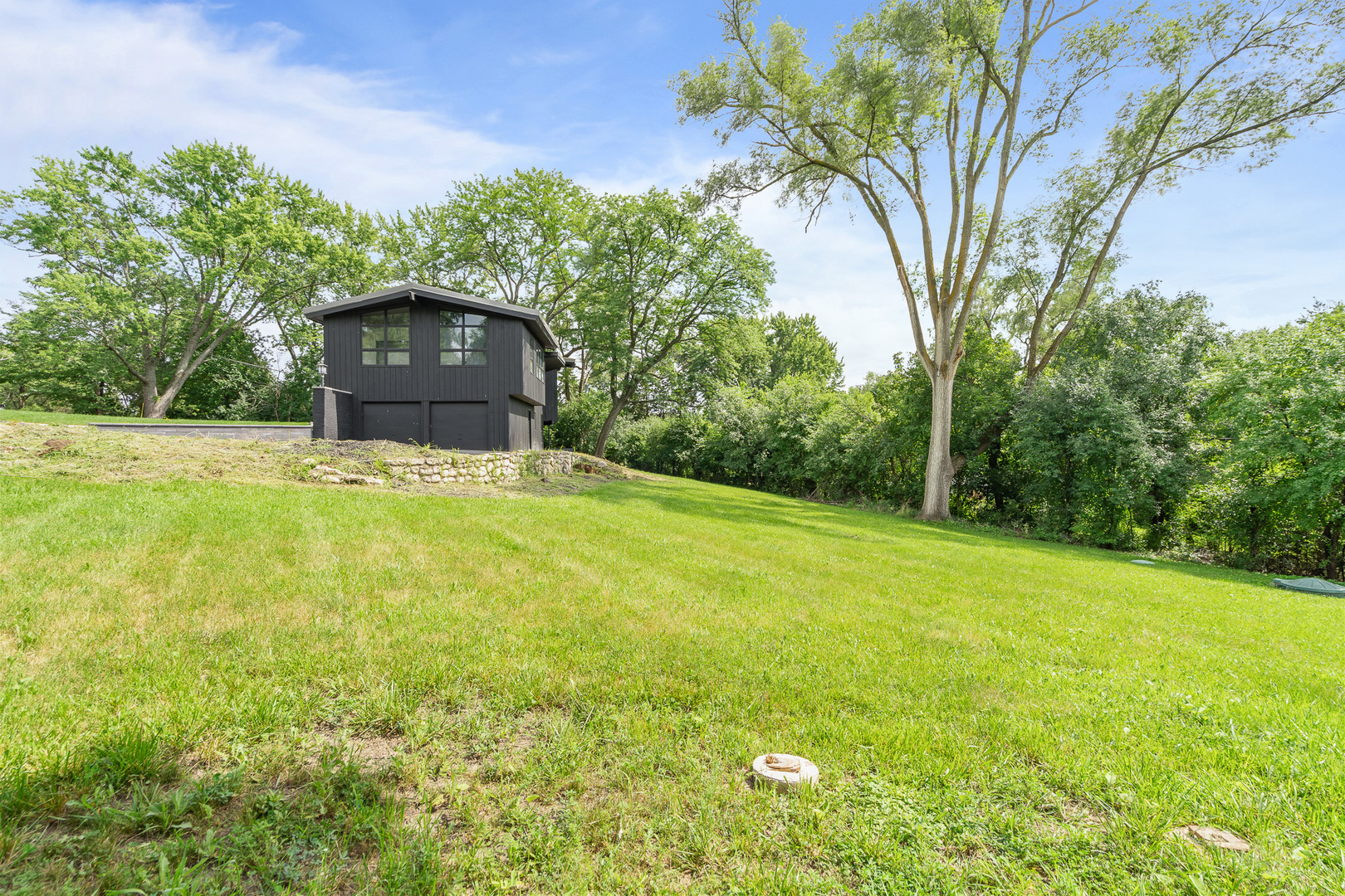 240 Oxford Road, North Barrington, IL 60010