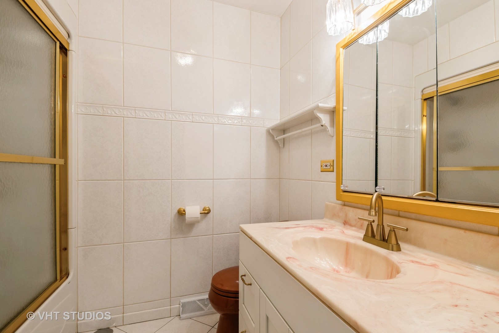 18745 Queens Road, Homewood, IL 60430