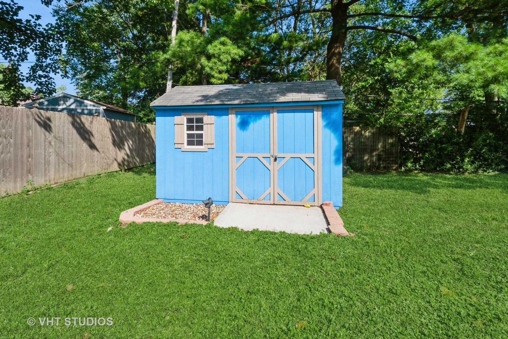 18745 Queens Road, Homewood, IL 60430