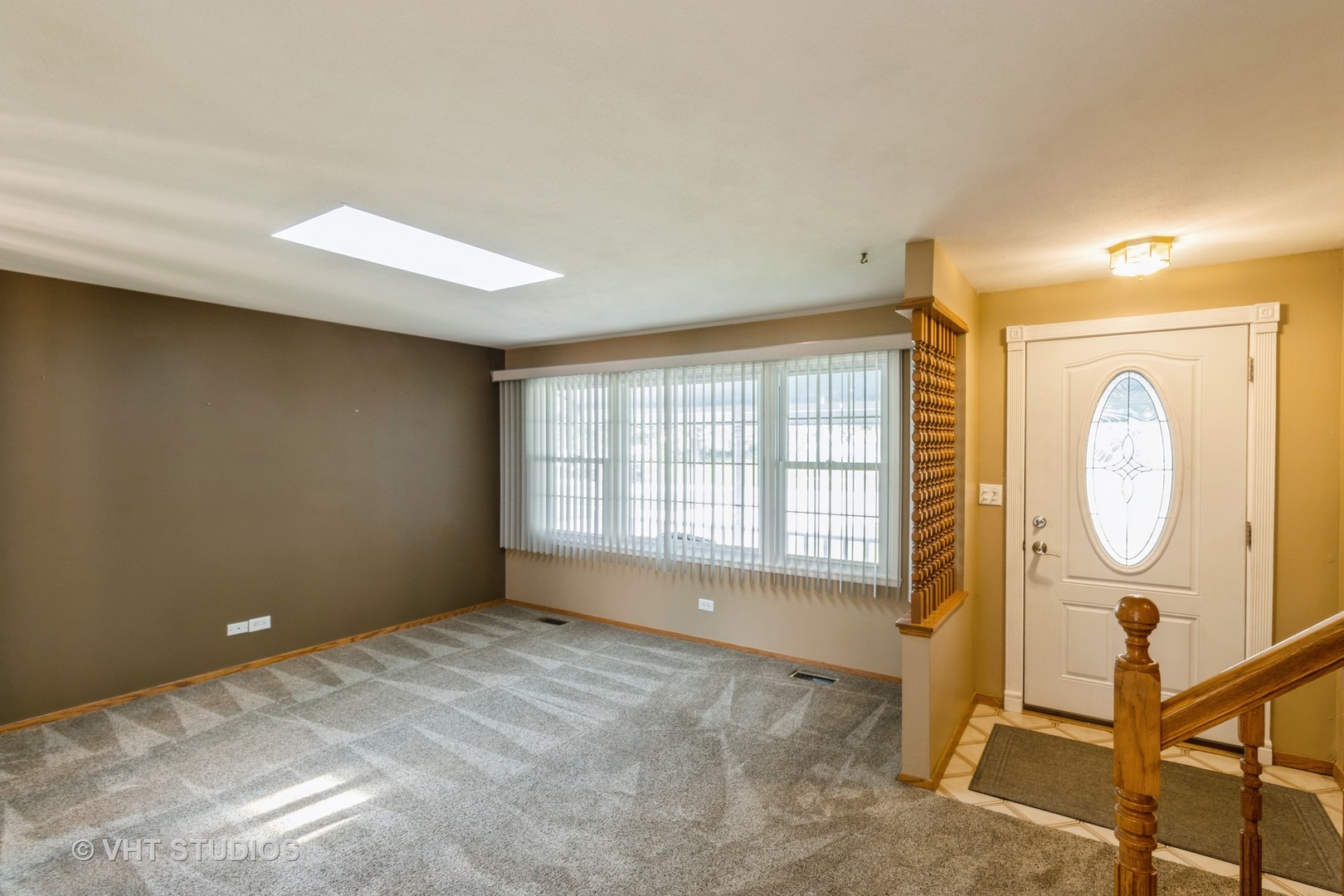 1021 Mercury Drive, Schaumburg, IL 60193