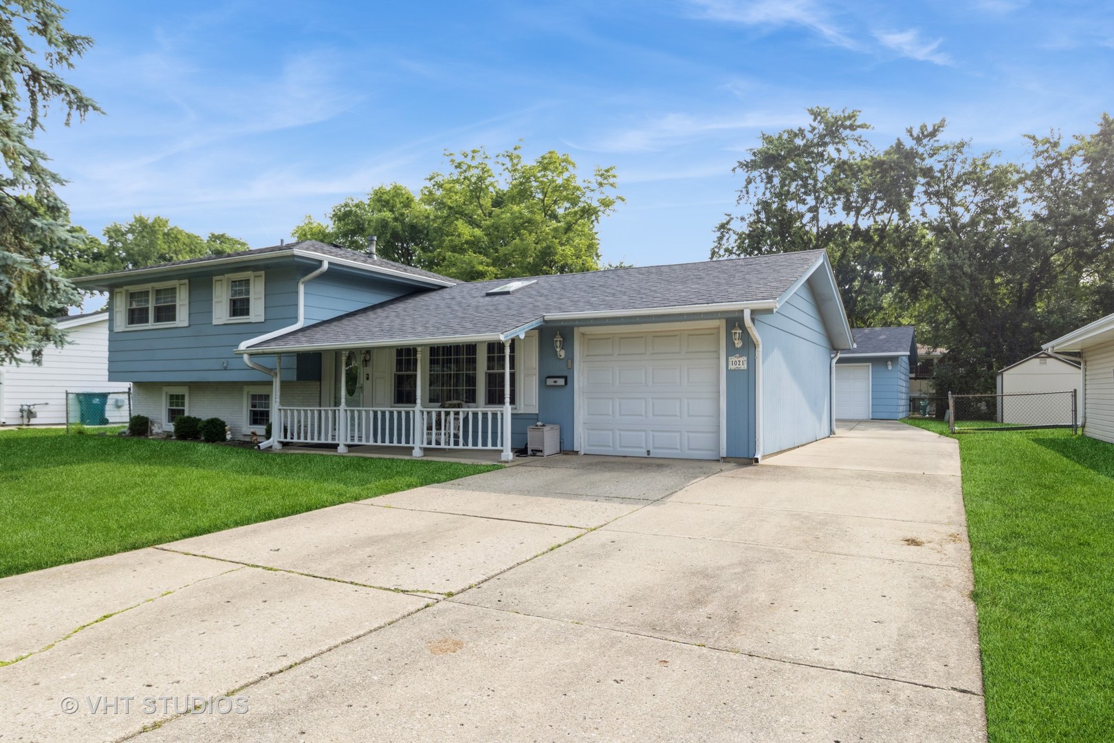 1021 Mercury Drive, Schaumburg, IL 60193