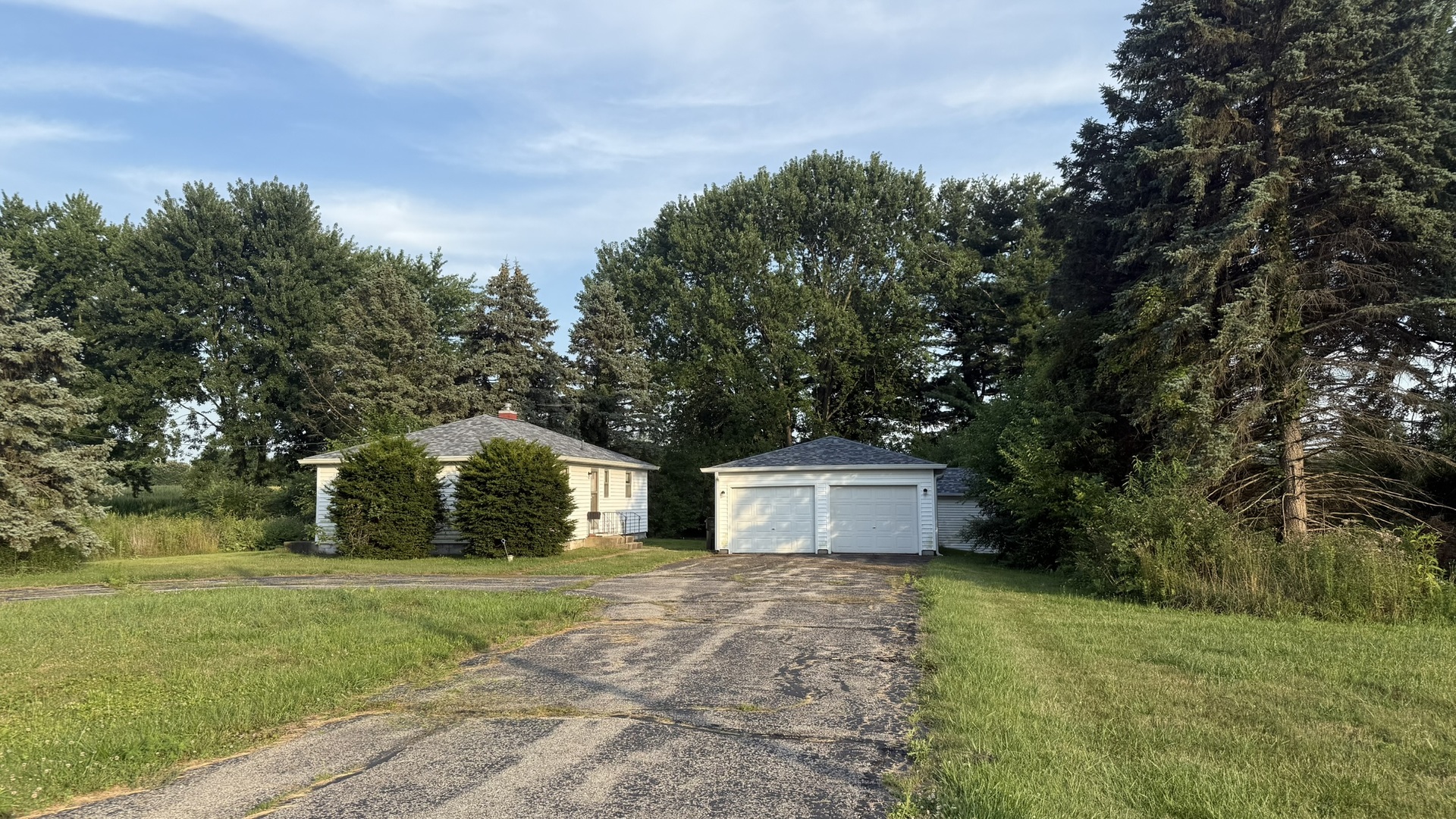 414 E State Road 2, Valparaiso, IN 46383