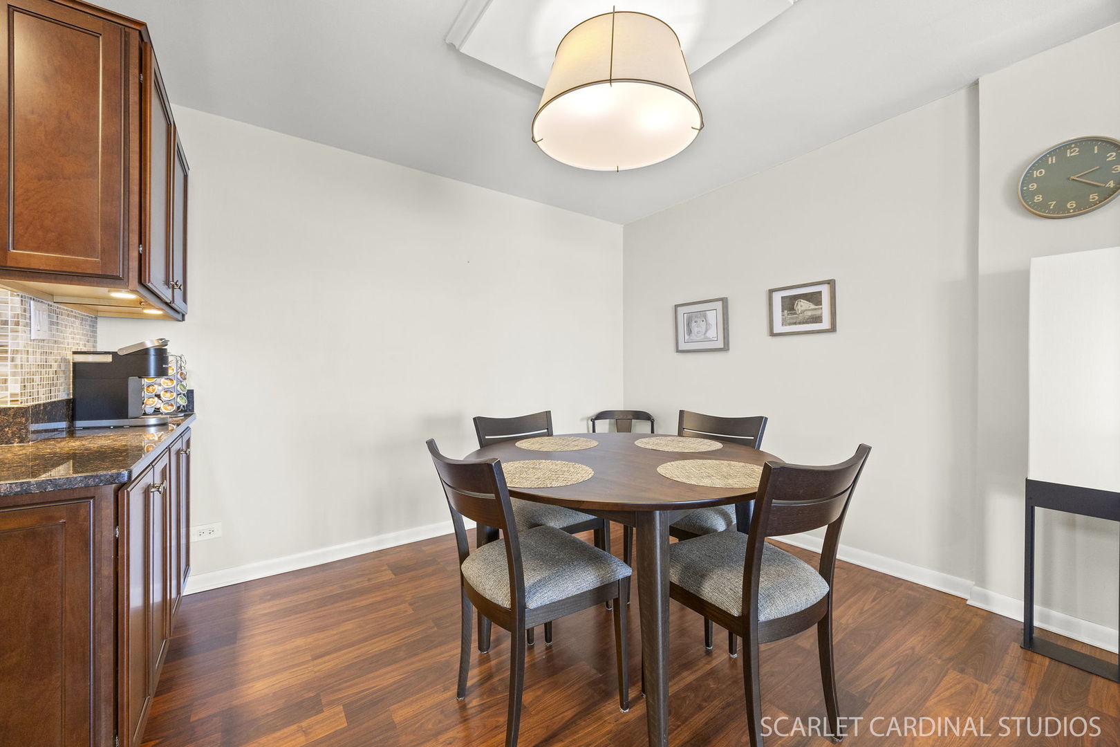 40 N Tower Road #11E, Oak Brook, IL 60523
