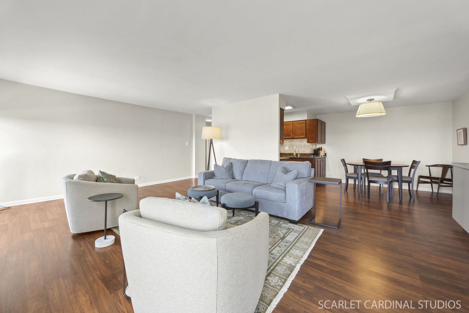 40 N Tower Road #11E, Oak Brook, IL 60523