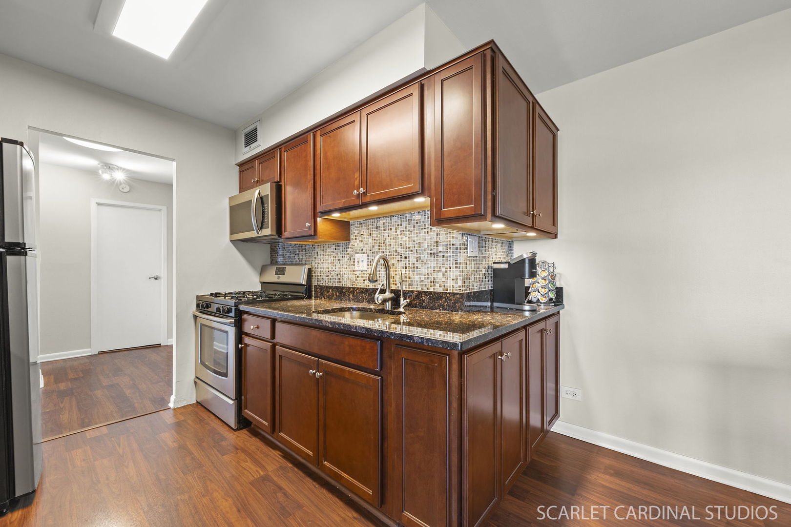 40 N Tower Road #11E, Oak Brook, IL 60523