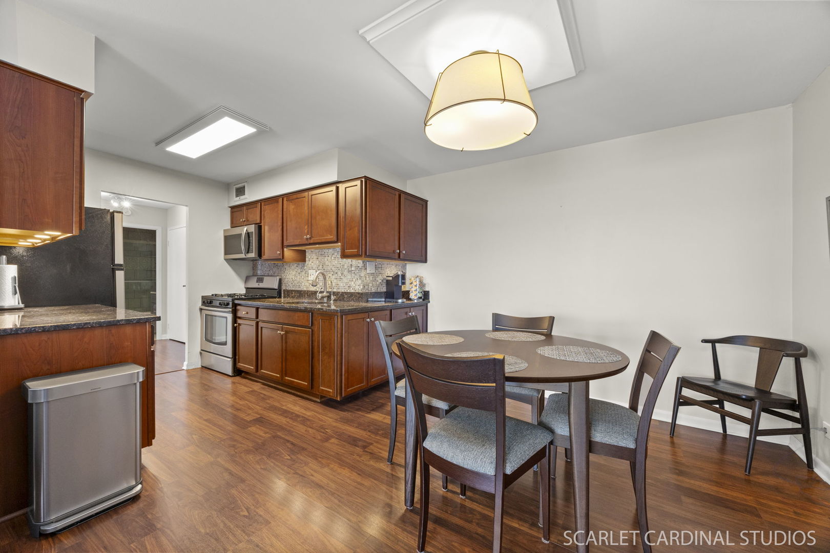 40 N Tower Road #11E, Oak Brook, IL 60523