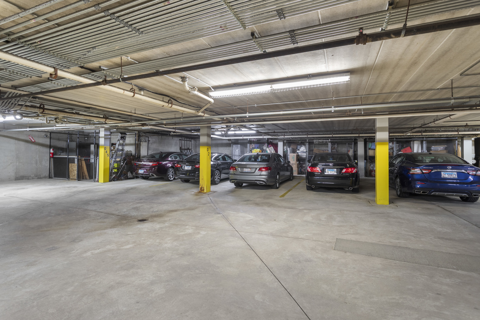440 E MONTROSE Avenue #209, Wood Dale, IL 60191