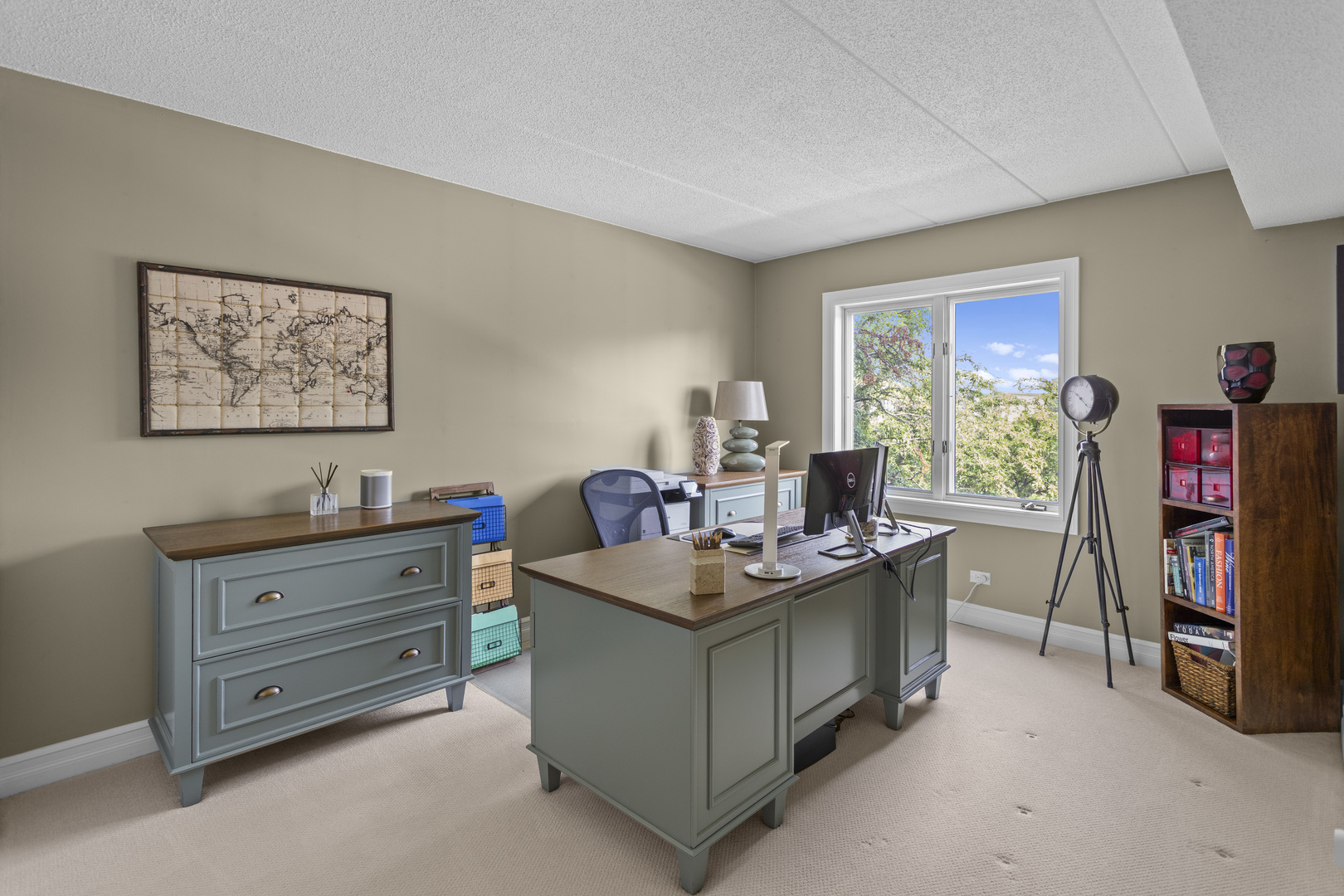 440 E MONTROSE Avenue #209, Wood Dale, IL 60191
