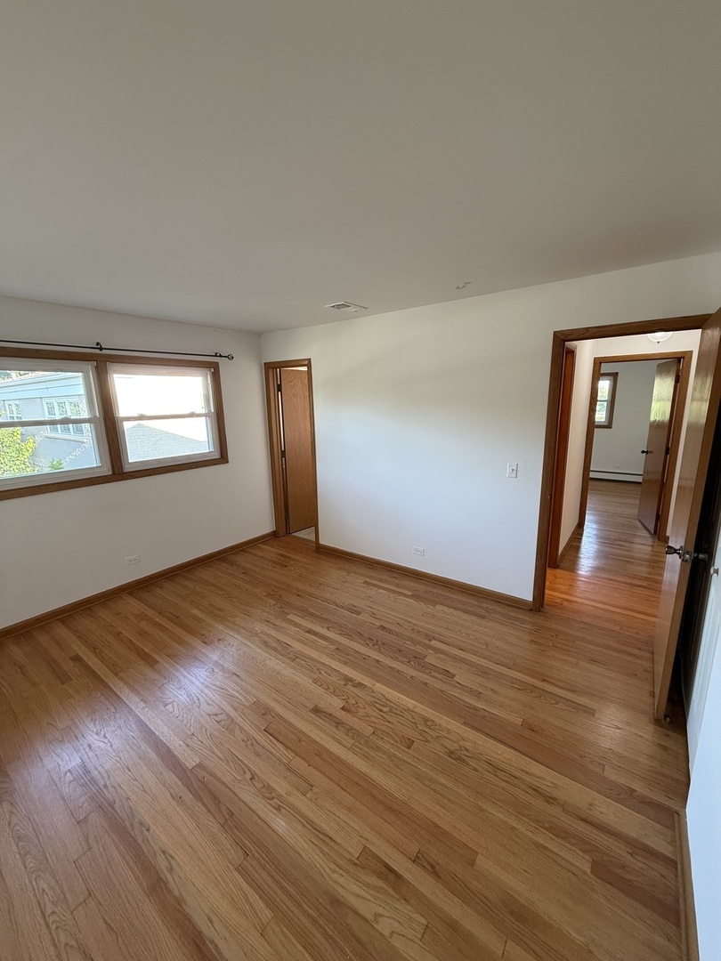 Arlington Heights, IL 60004