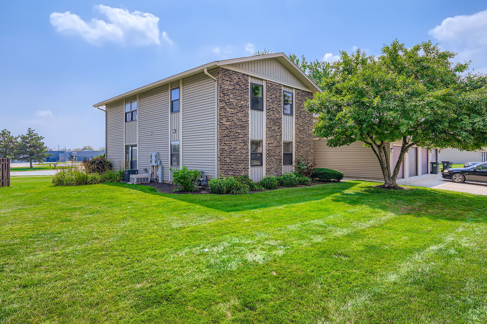 5820 Wilshire Court #A, Hanover Park, IL 60133