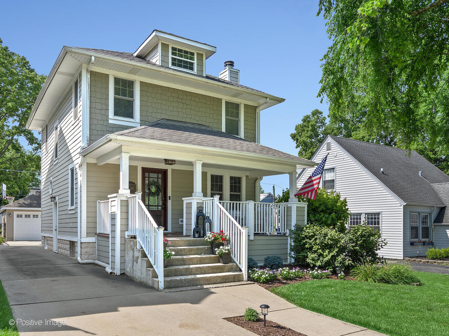 835 Birch Avenue, Downers Grove, IL 60515