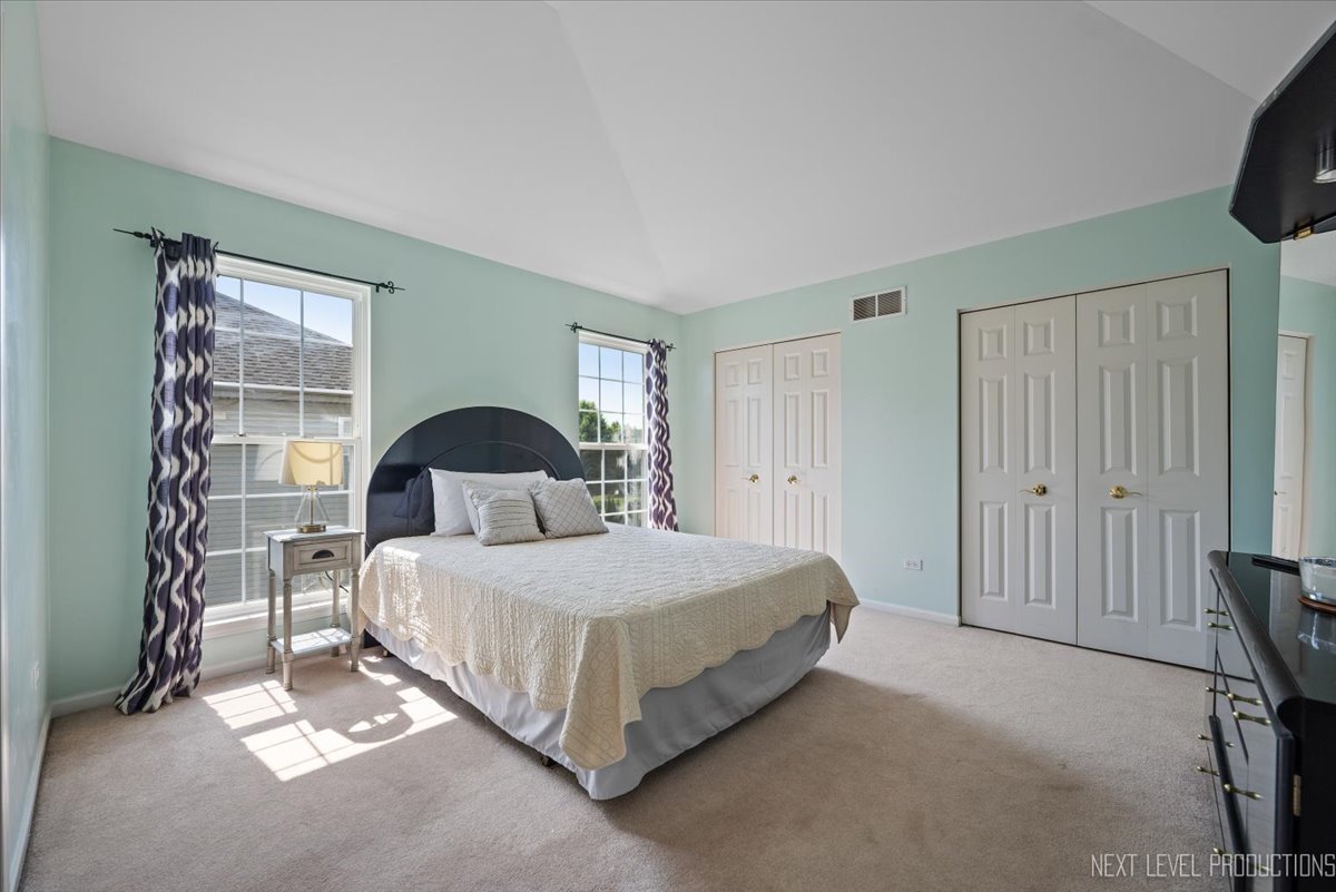 2198 Kemmerer Lane, Bolingbrook, IL 60490