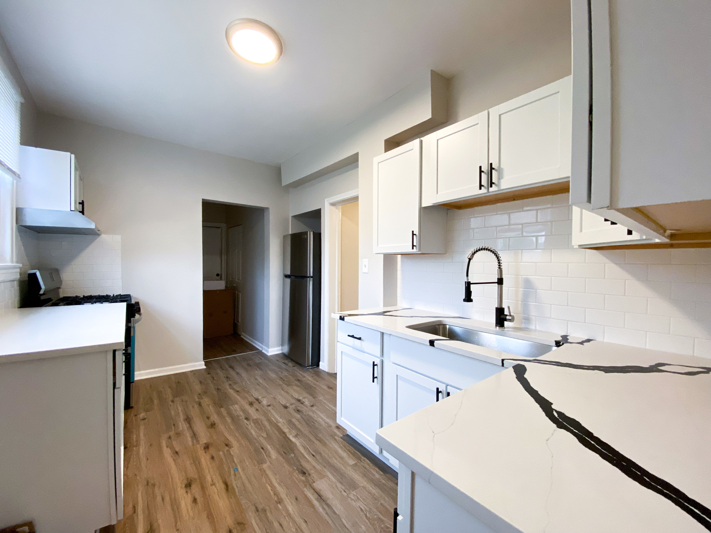 8933 S Halsted Street, Chicago, IL 60620