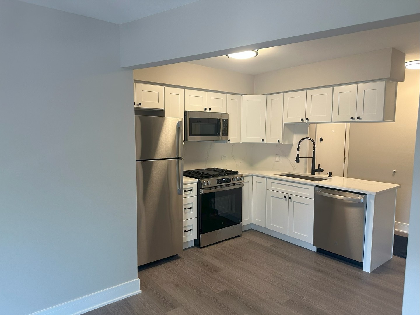 13 Echo Court #10, Vernon Hills, IL 60061