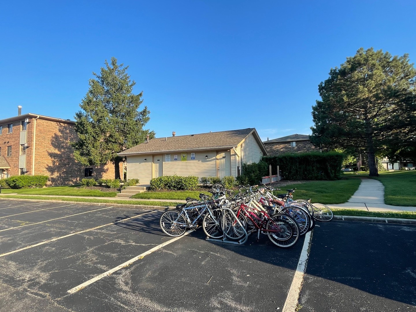 13 Echo Court #10, Vernon Hills, IL 60061