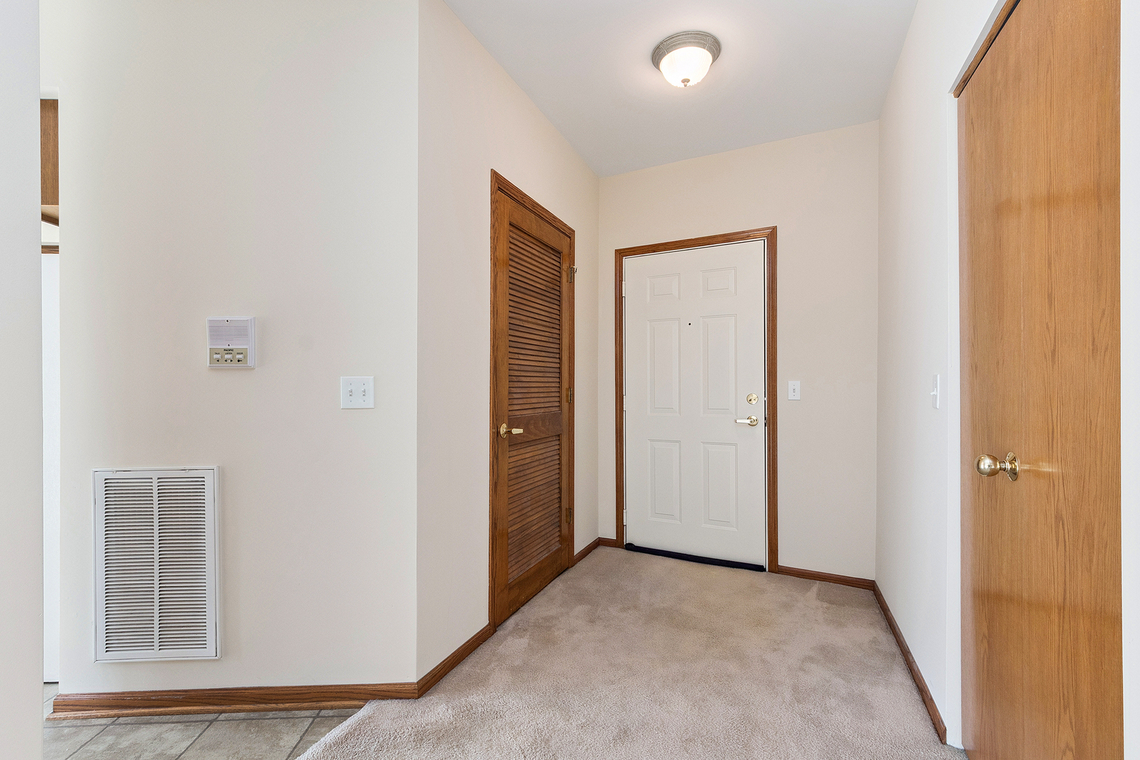 5311 W Mint Julip Drive #301, Alsip, IL 60803