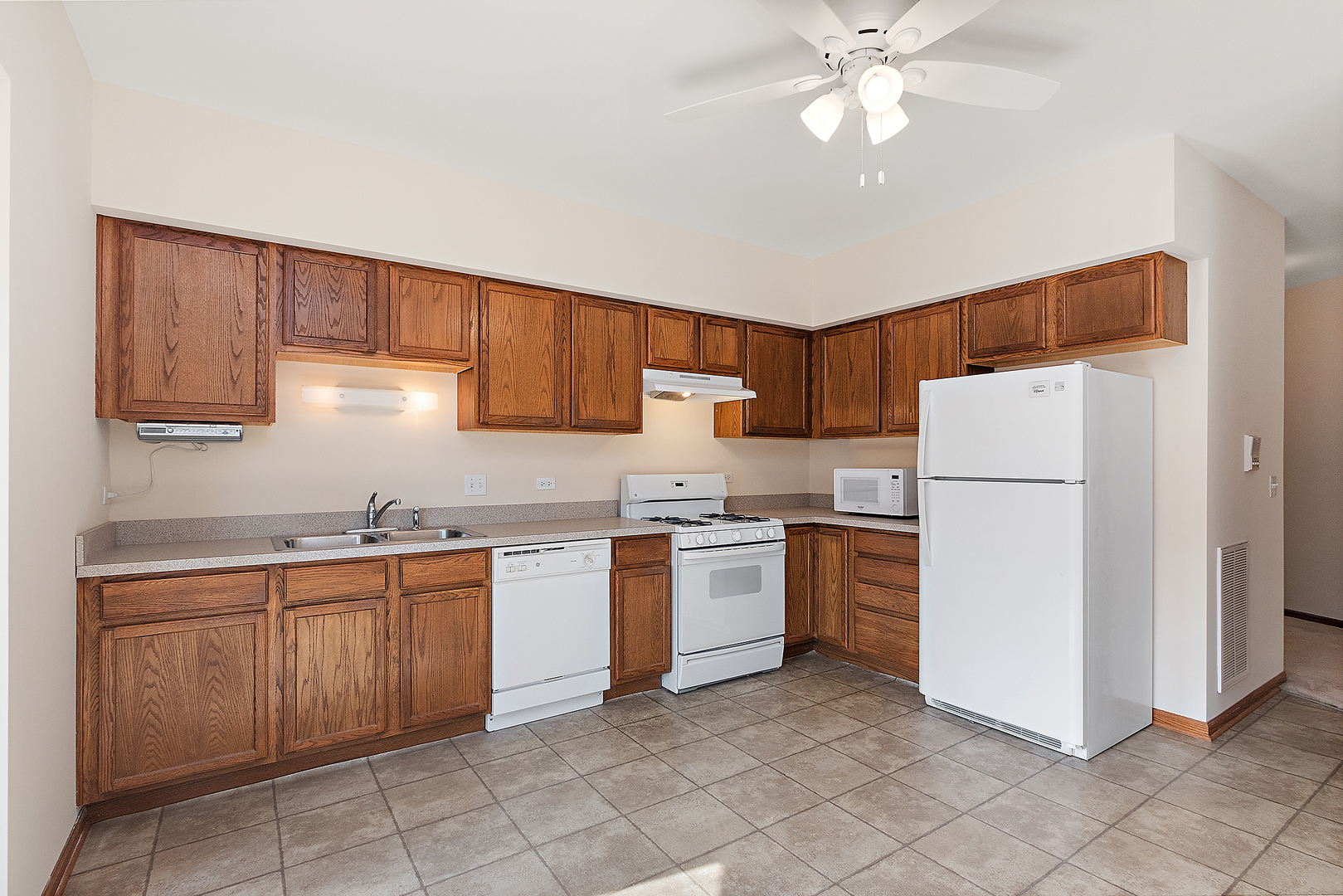 5311 W Mint Julip Drive #301, Alsip, IL 60803