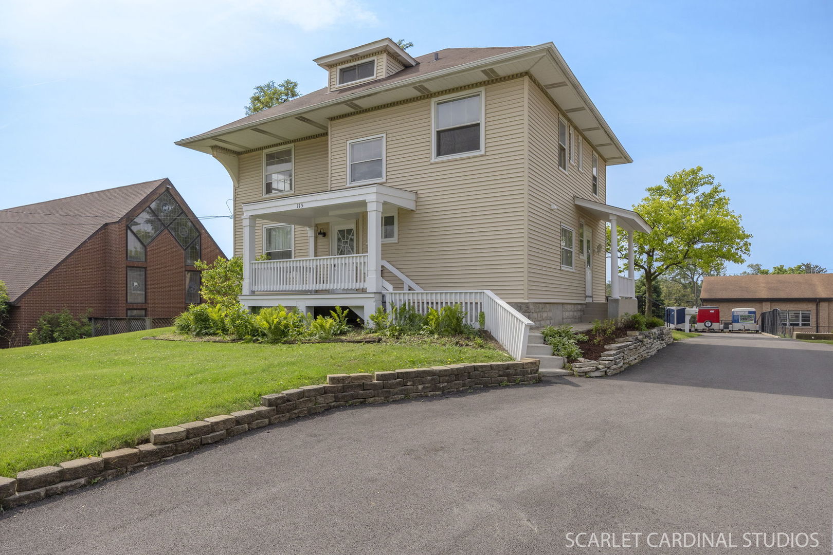 115 W Maple Street, Lombard, IL 60148