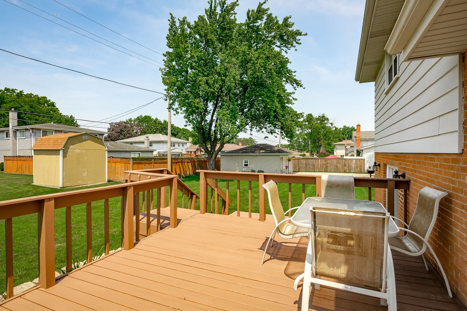 856 S Stratford Avenue, Elmhurst, IL 60126