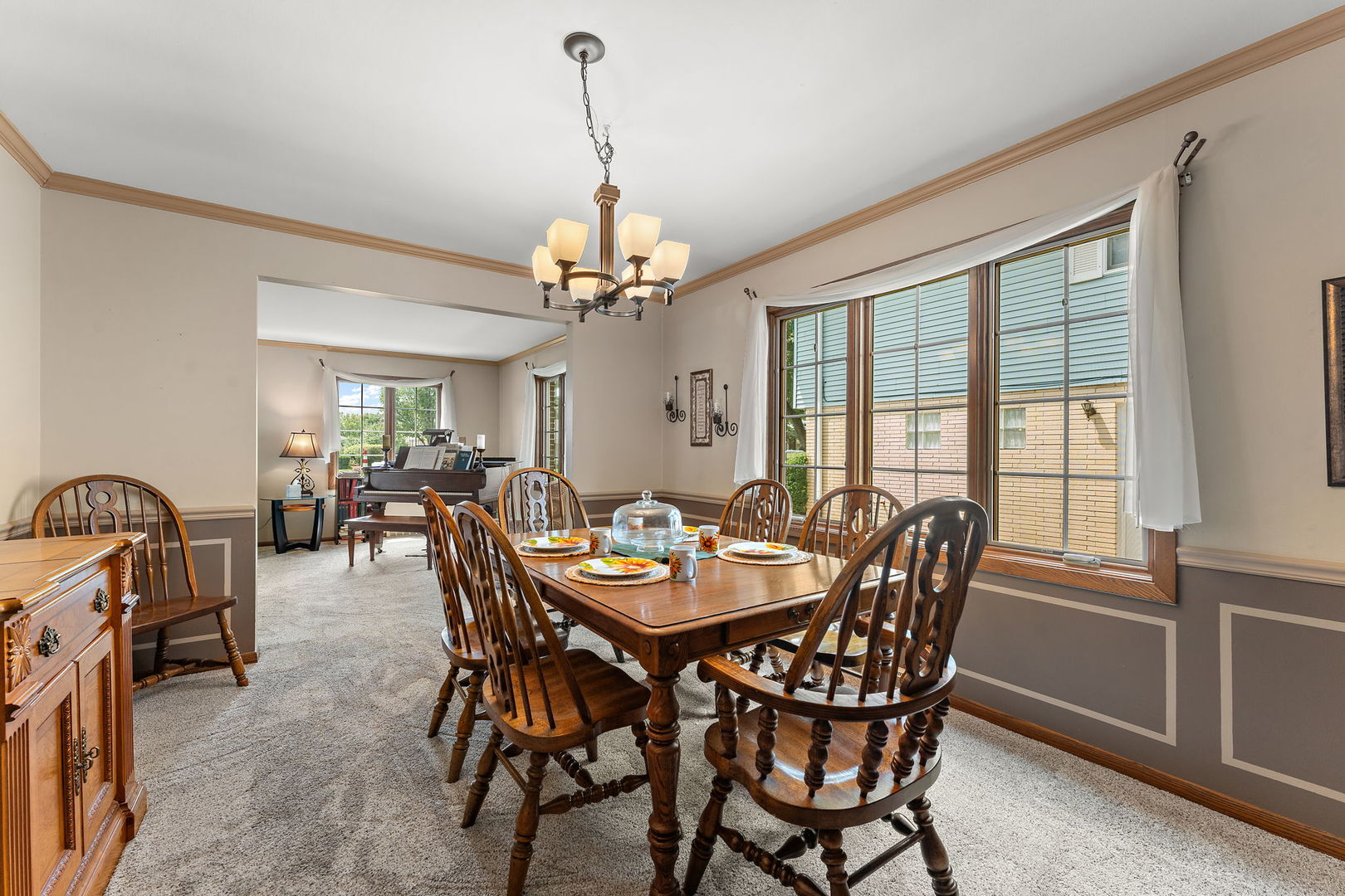 6232 W 129th Street, Palos Heights, IL 60463