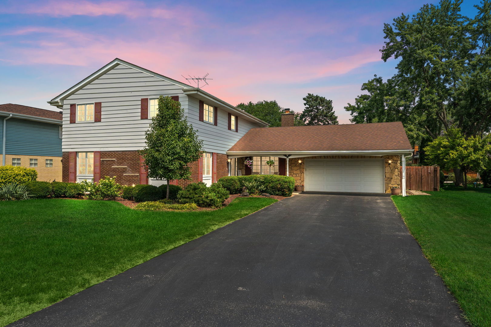 6232 W 129th Street, Palos Heights, IL 60463