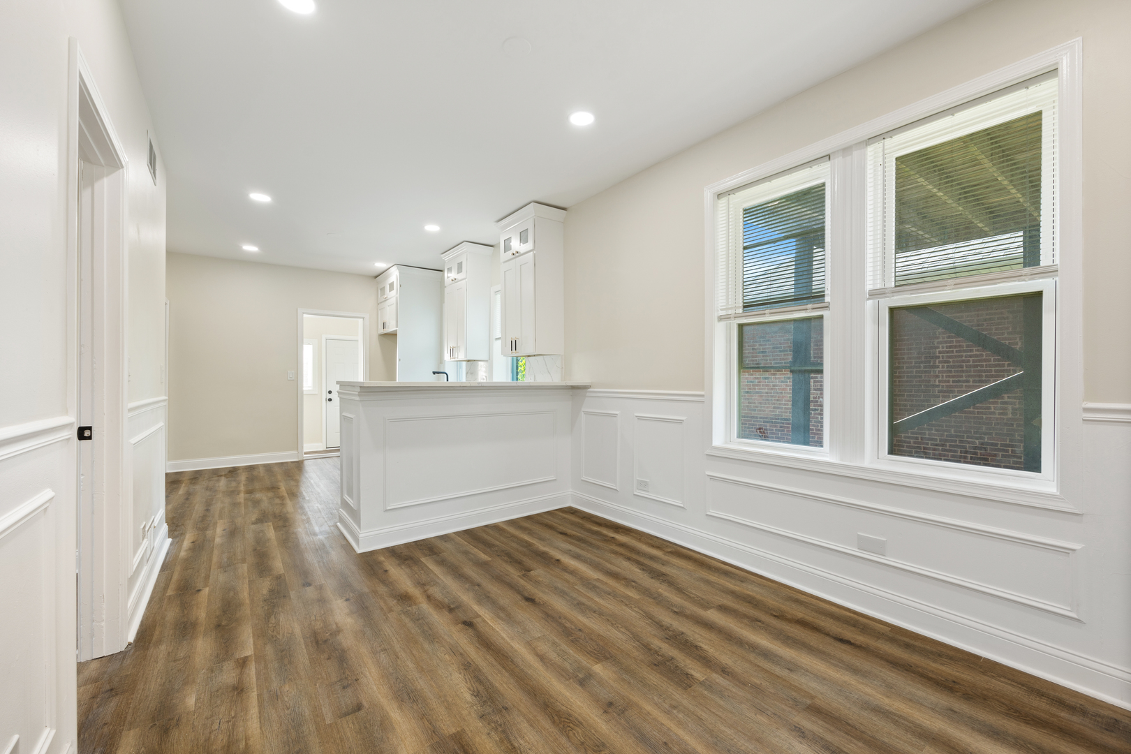 665 Wentworth Avenue, Calumet City, IL 60409