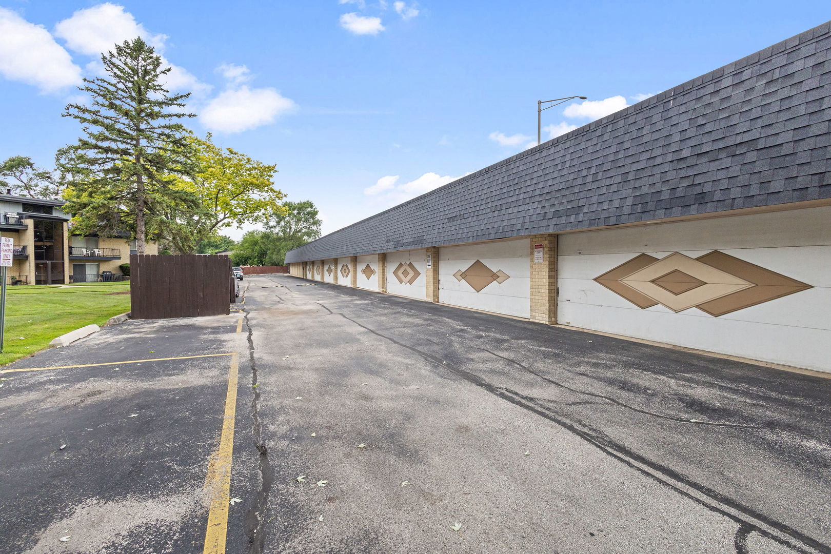 11102 S 84th Avenue #3B, Palos Hills, IL 60465