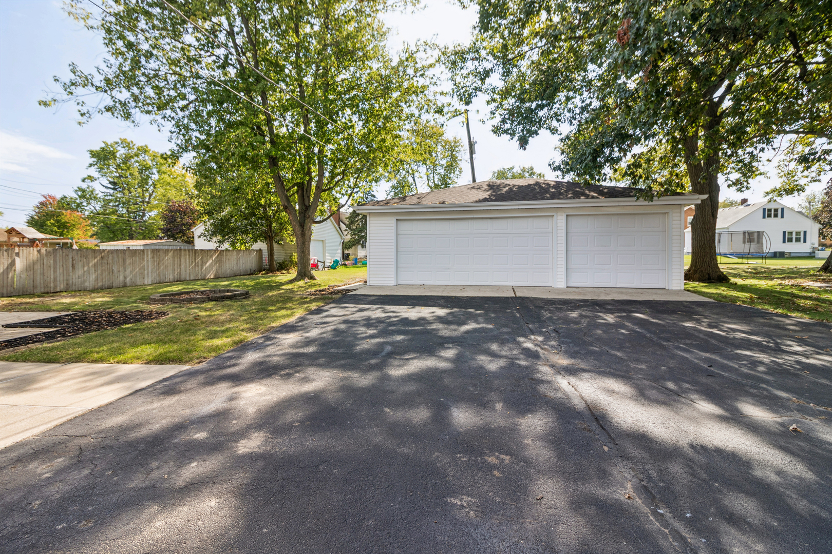 392 W Exchange Street, Crete, IL 60417