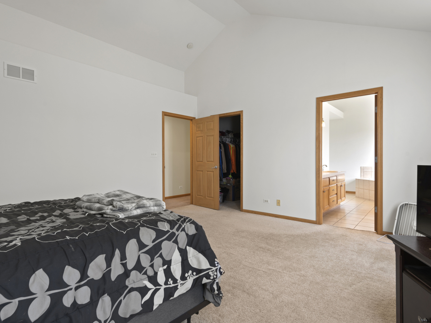 16107 Carlow Circle, Manhattan, IL 60442