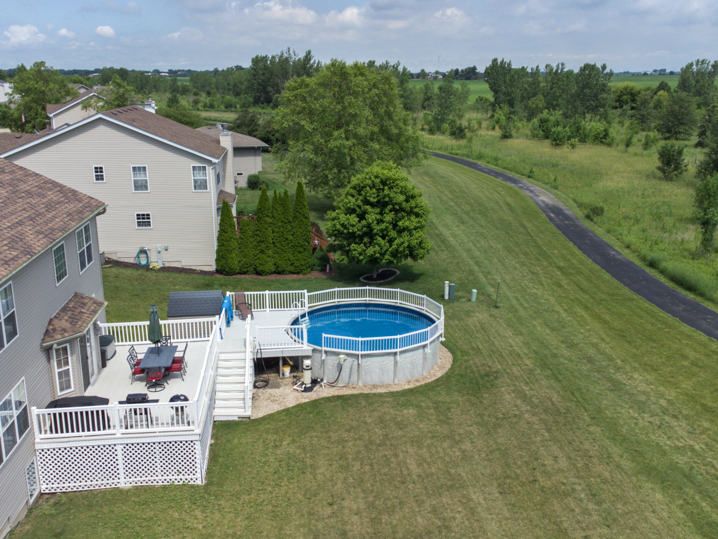 16107 Carlow Circle, Manhattan, IL 60442