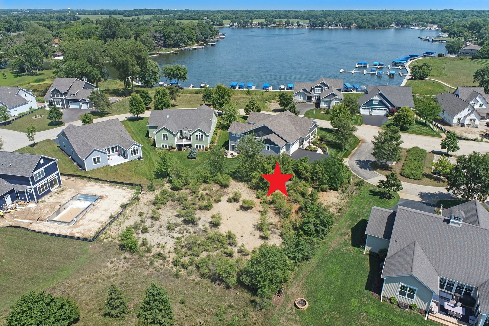 40590 N North Newport Drive, Antioch, IL 60002