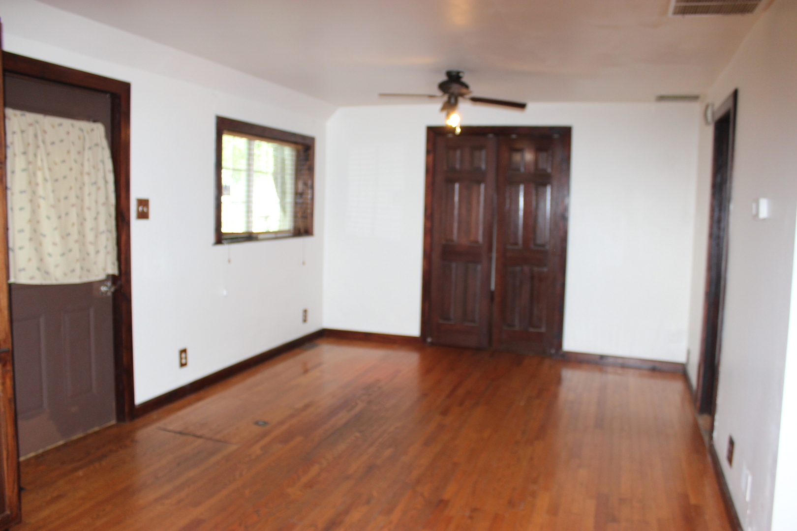 4733 W 141st Street, Crestwood, IL 60418