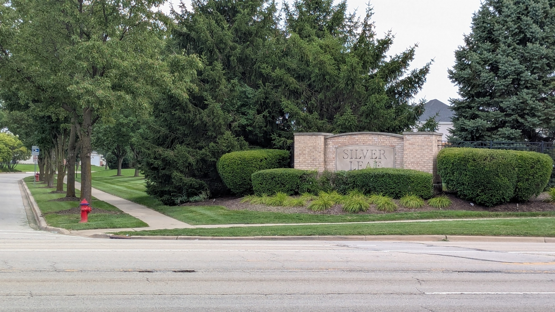 605 Berry Ridge Drive, Joliet, IL 60431
