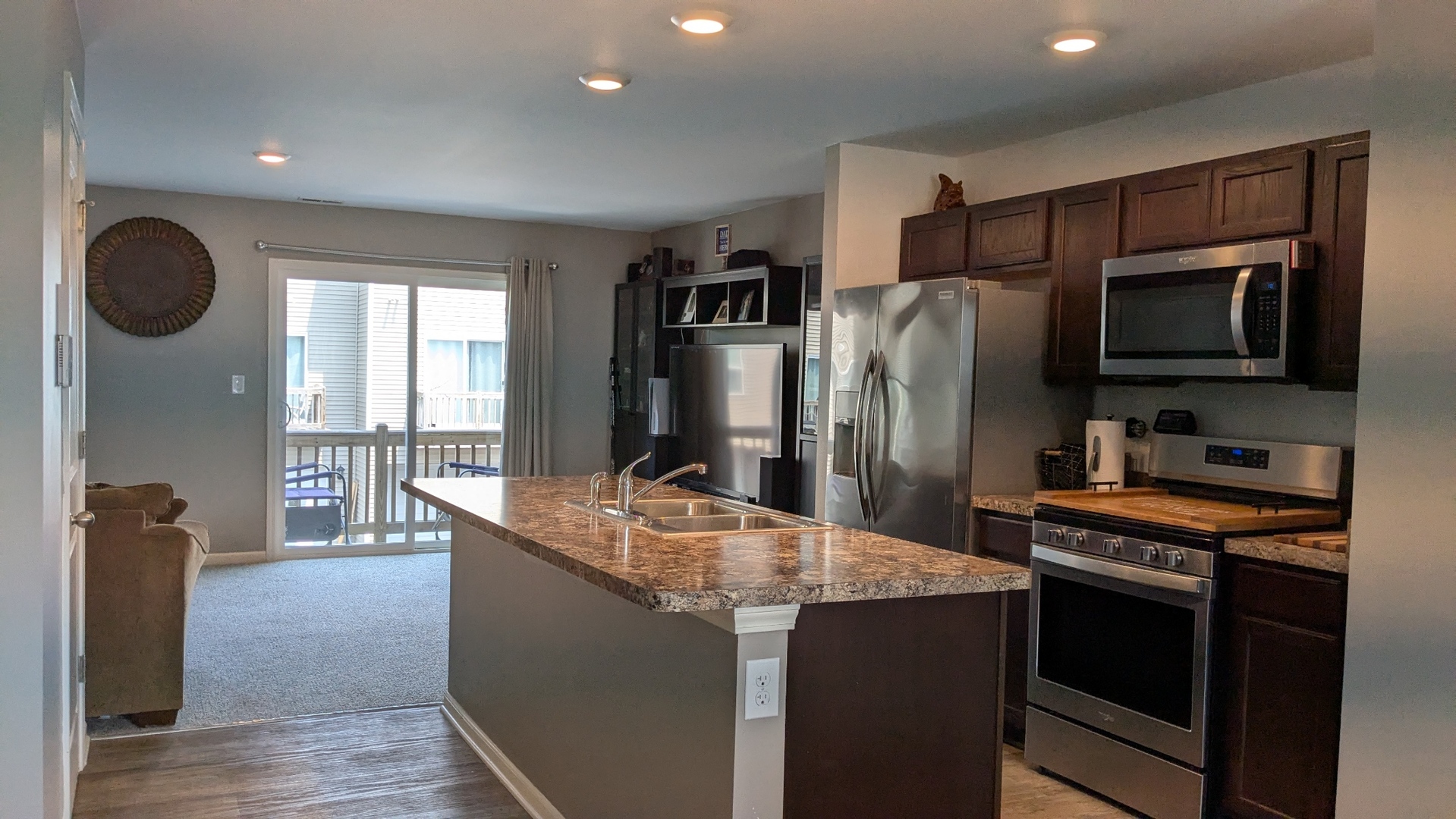 605 Berry Ridge Drive, Joliet, IL 60431