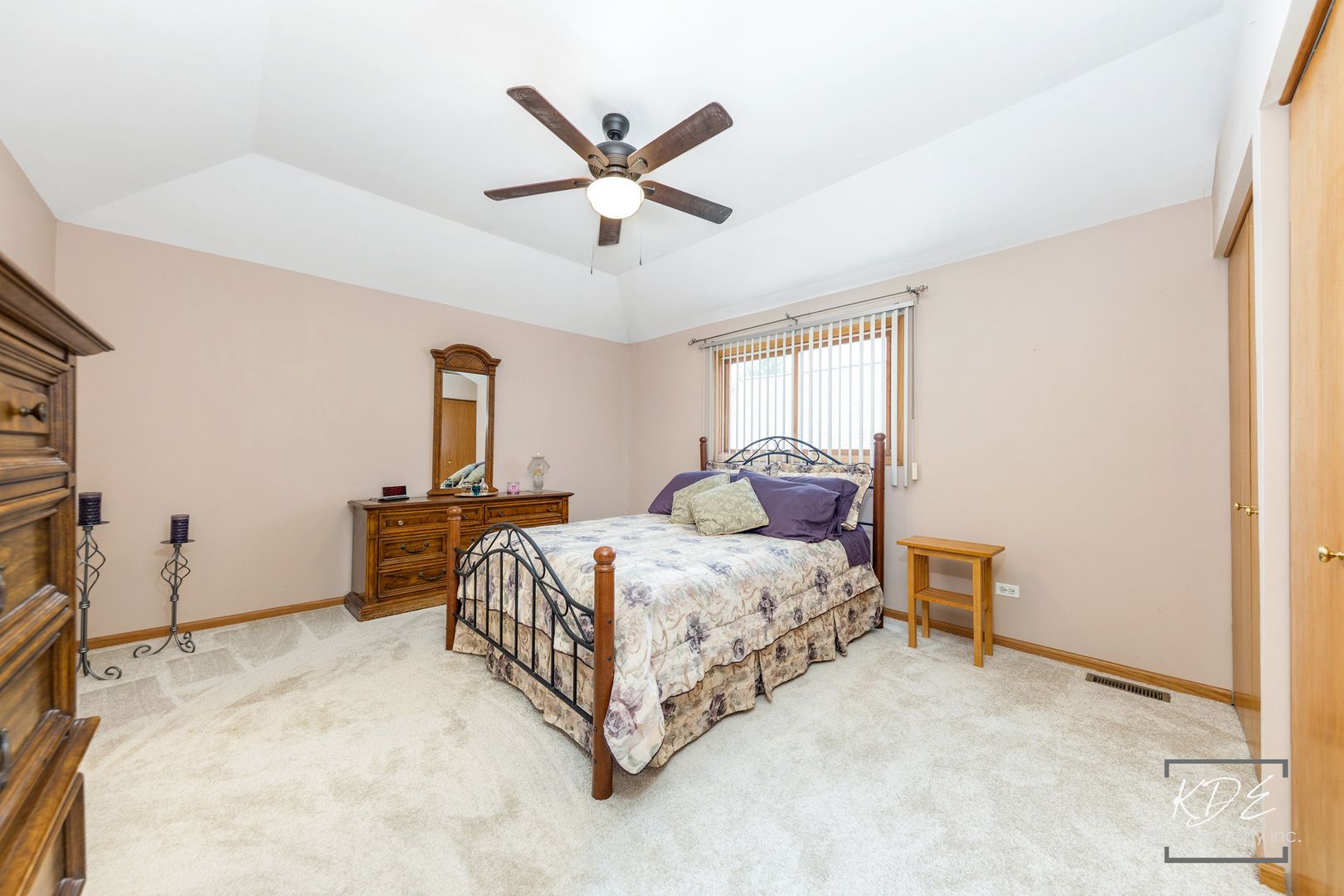 701 Bishops Gate Drive, New Lenox, IL 60451