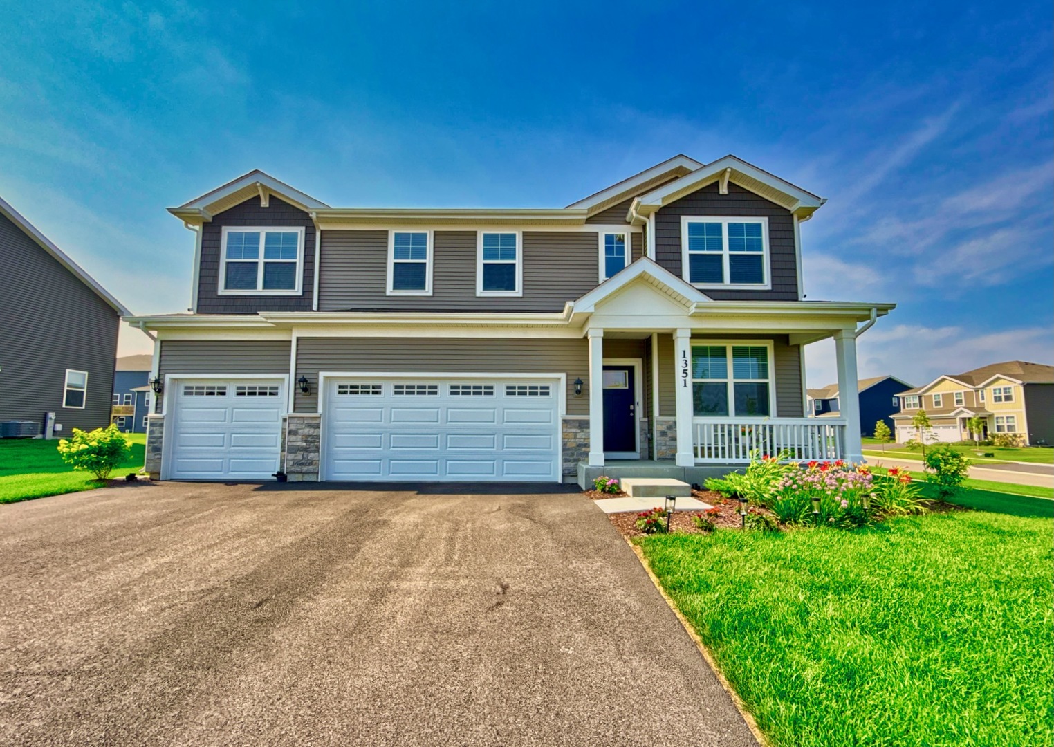 1351 Wake Robin Lane, Bartlett, IL 60103