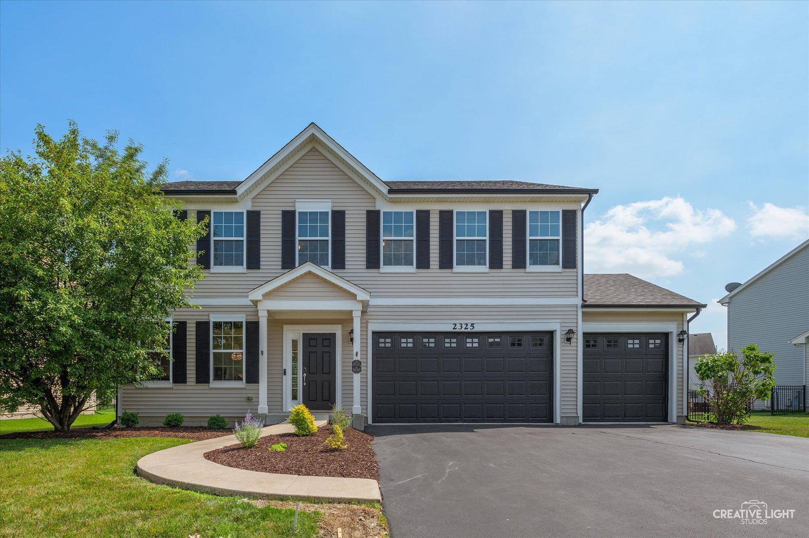2325 Brookstone Drive, Bolingbrook, IL 60490