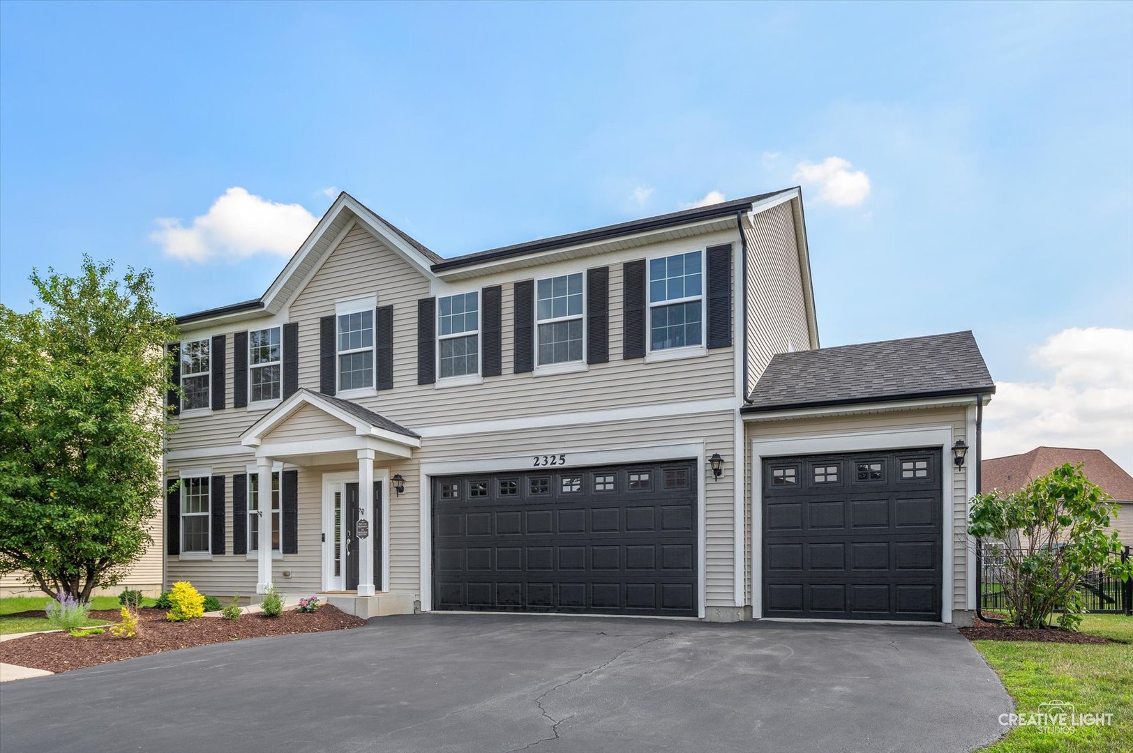 2325 Brookstone Drive, Bolingbrook, IL 60490