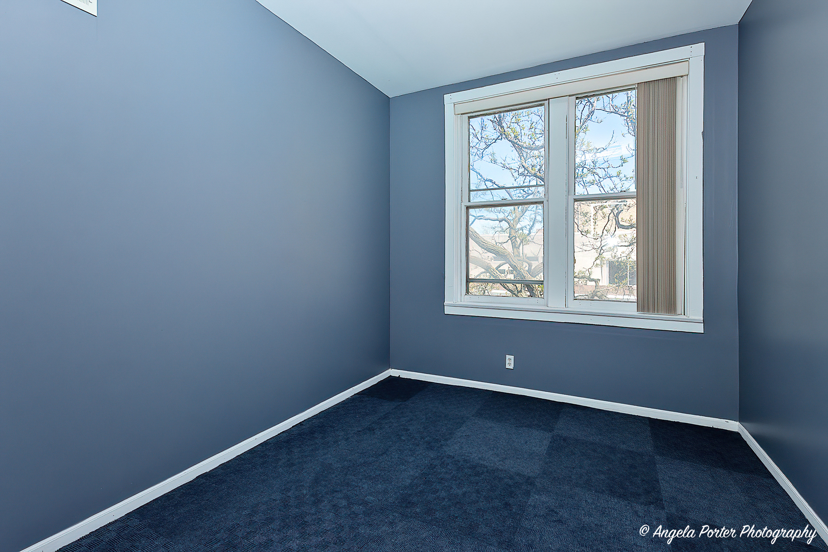 218-226 N Genesee Street, Waukegan, IL 60085