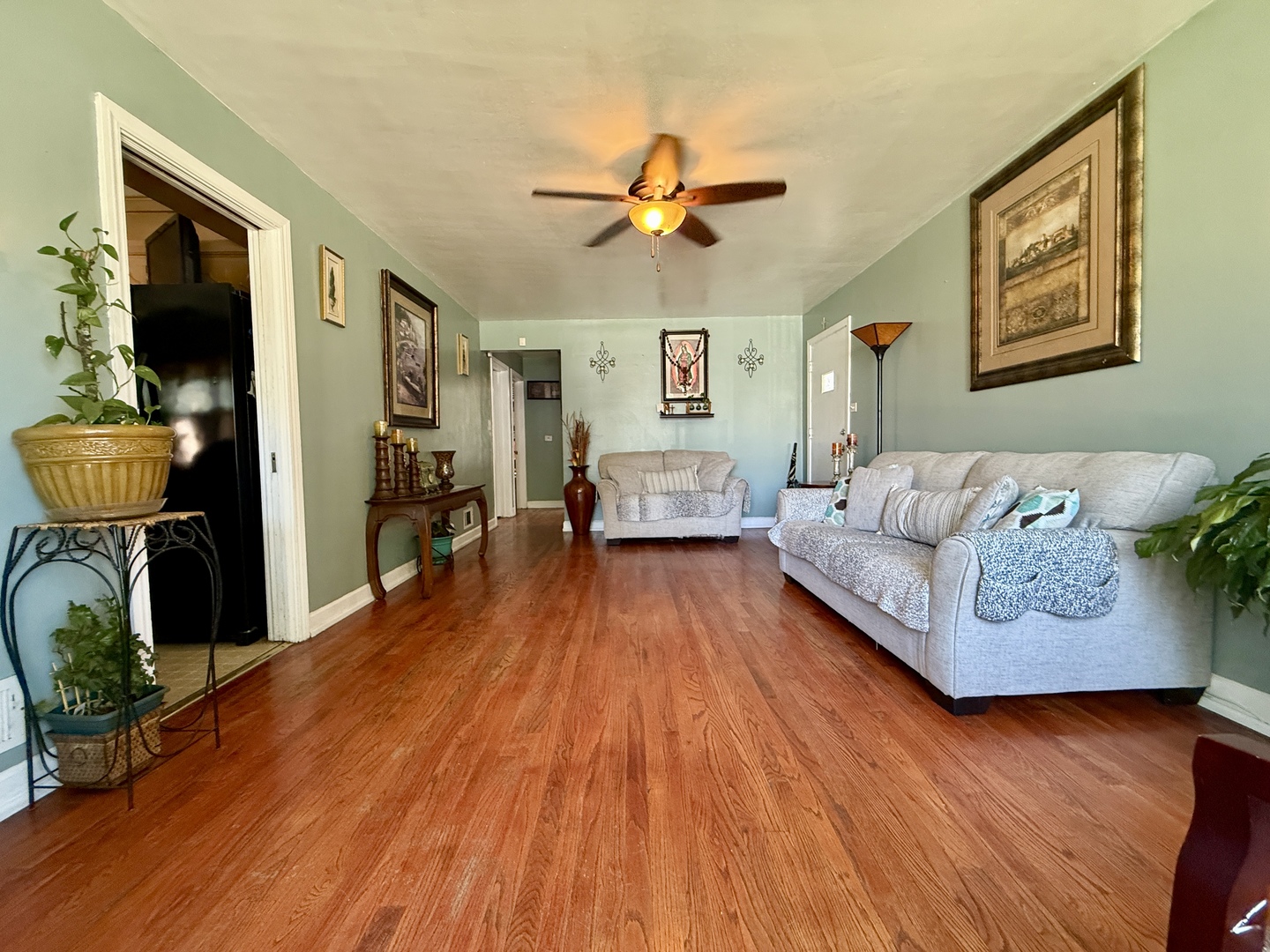 3240 Ernst Street, Franklin Park, IL 60131
