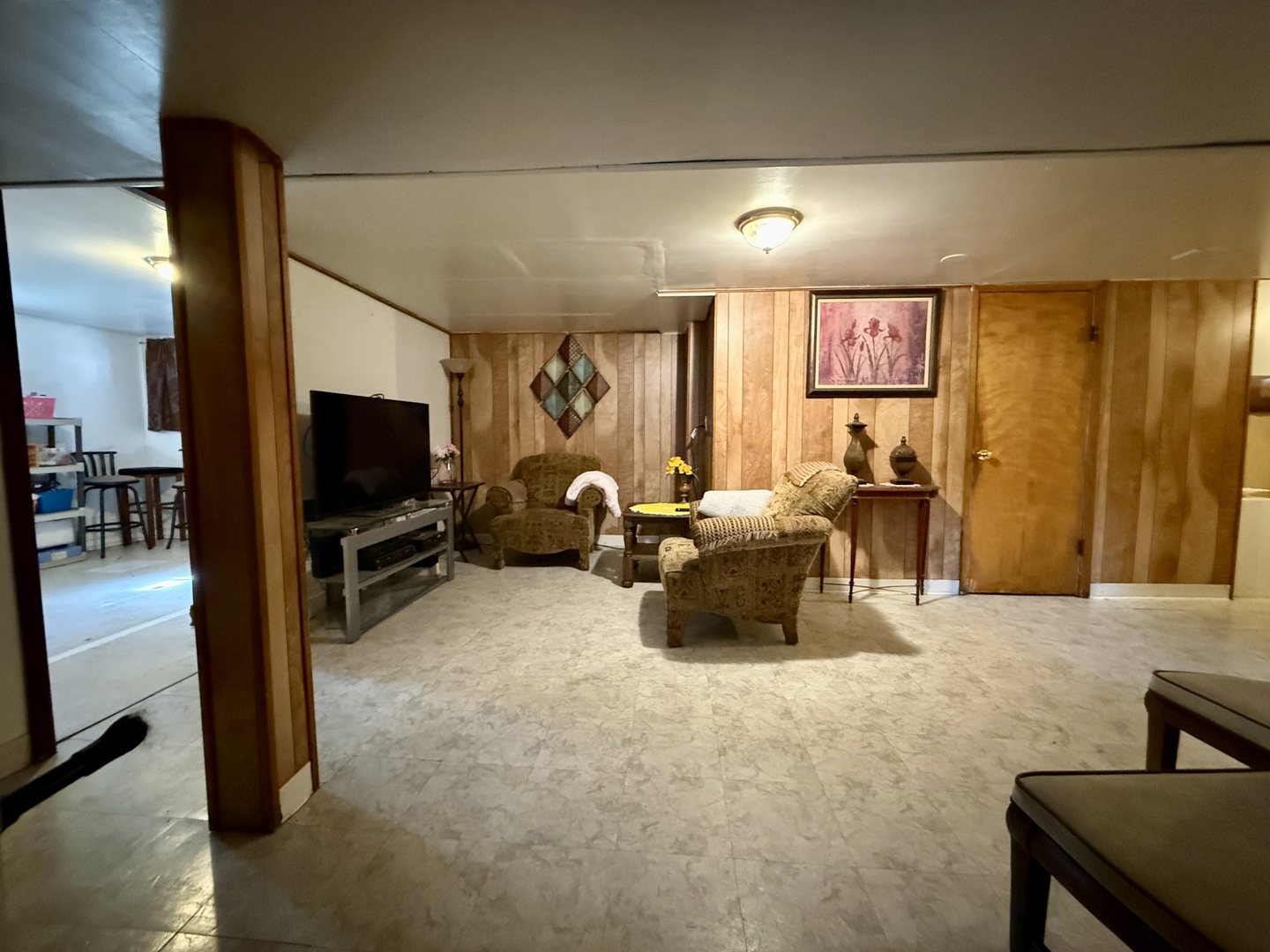 3240 Ernst Street, Franklin Park, IL 60131