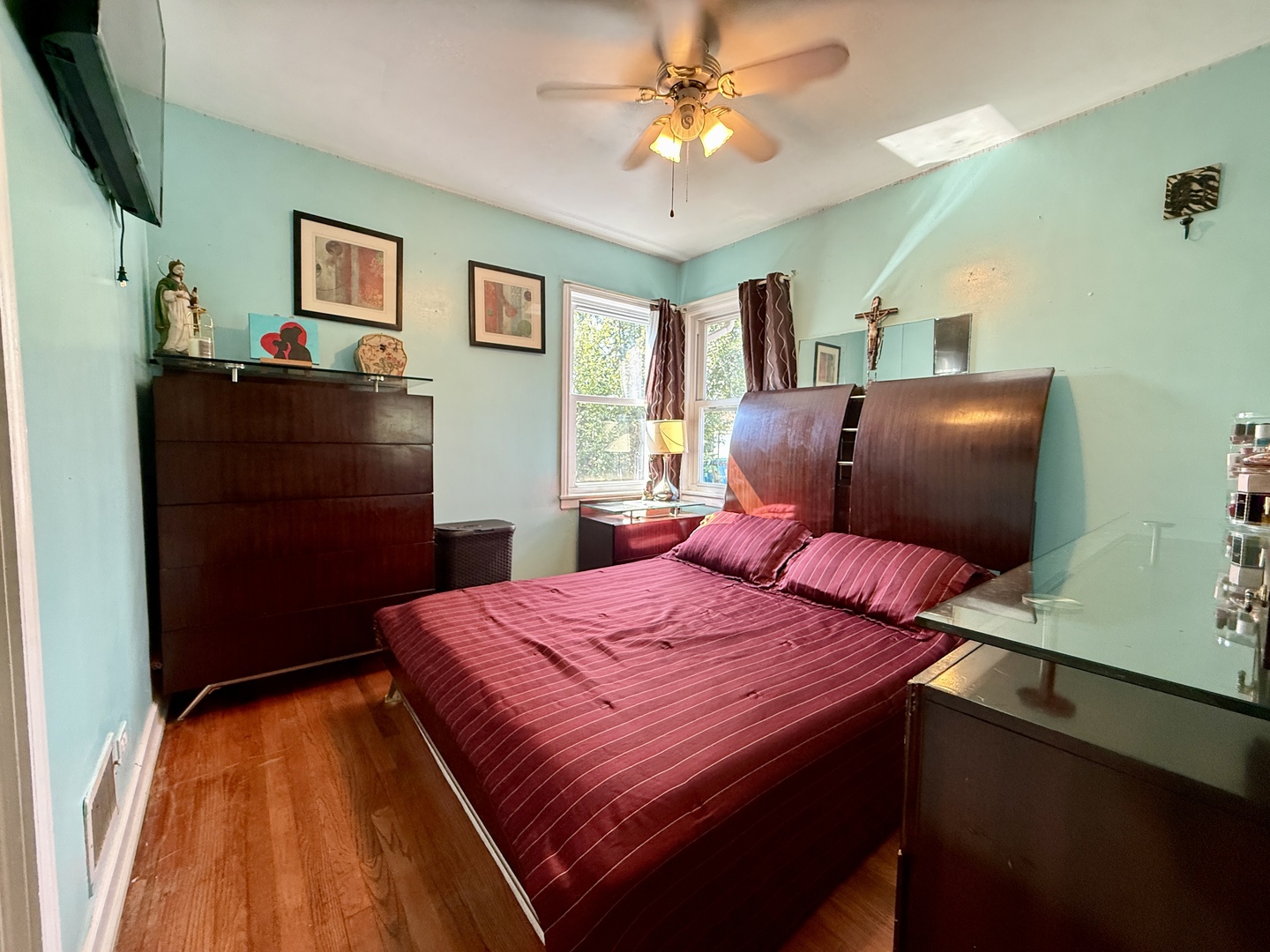 3240 Ernst Street, Franklin Park, IL 60131