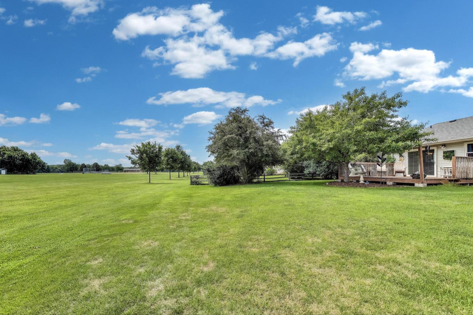 714 Whitmore Trail, McHenry, IL 60050