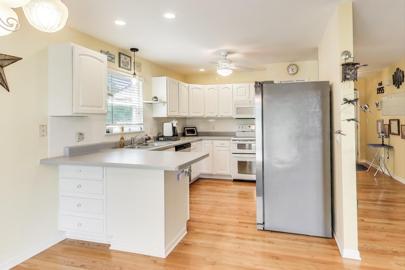 714 Whitmore Trail, McHenry, IL 60050